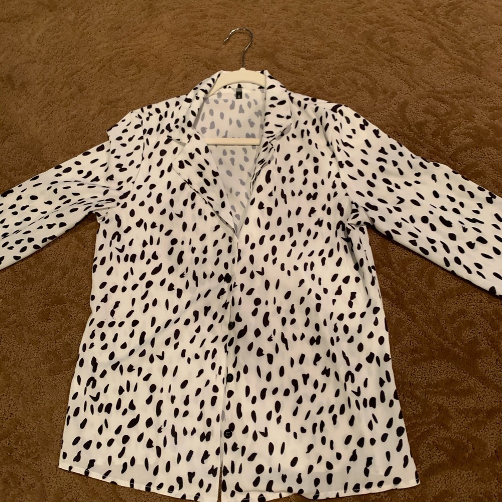 White with black speckles blouse